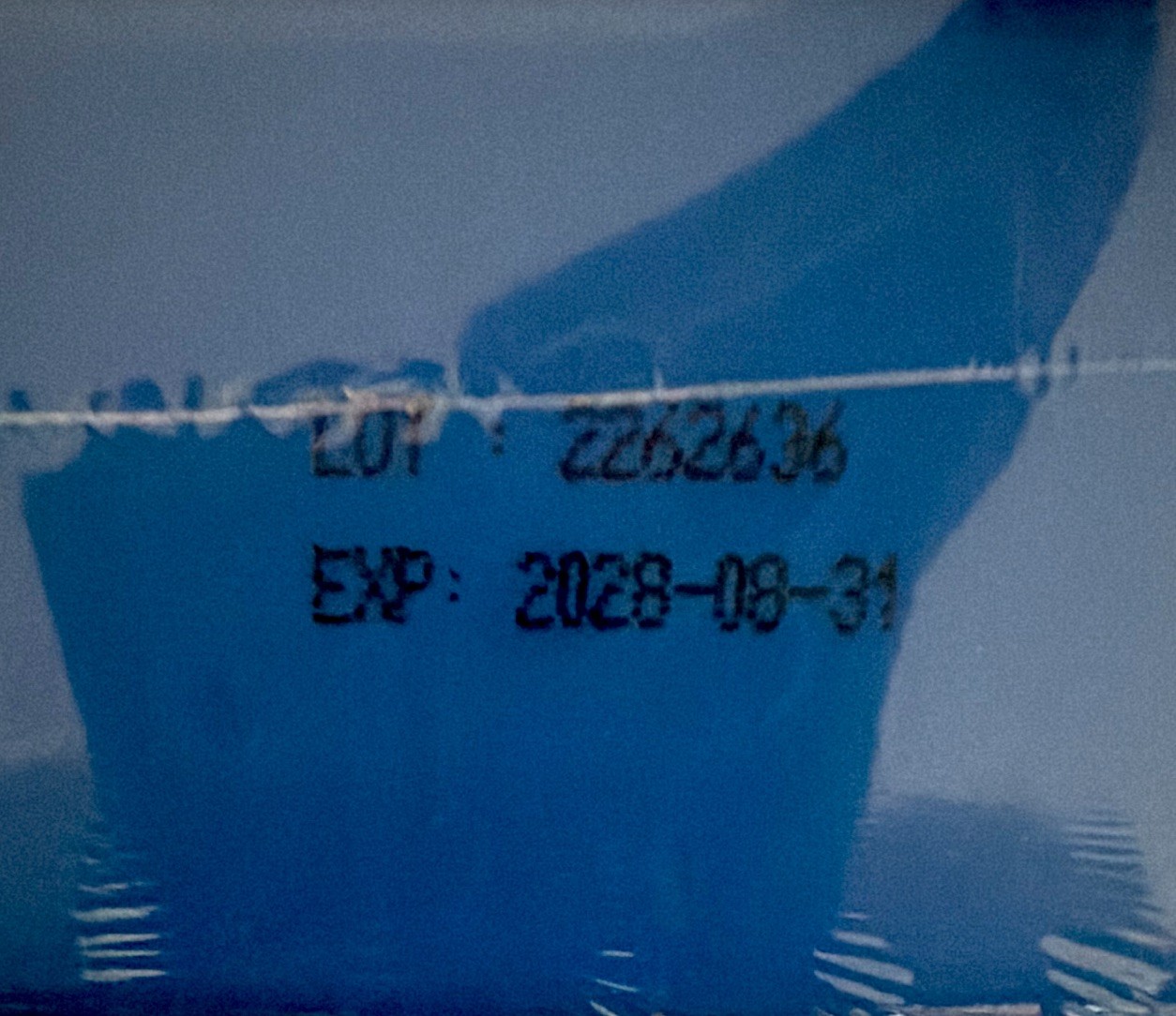 First Aid Only 322pc First Aid Kit OSHA 1910.151b Blue/Clear Case 91413 Exp 2028
