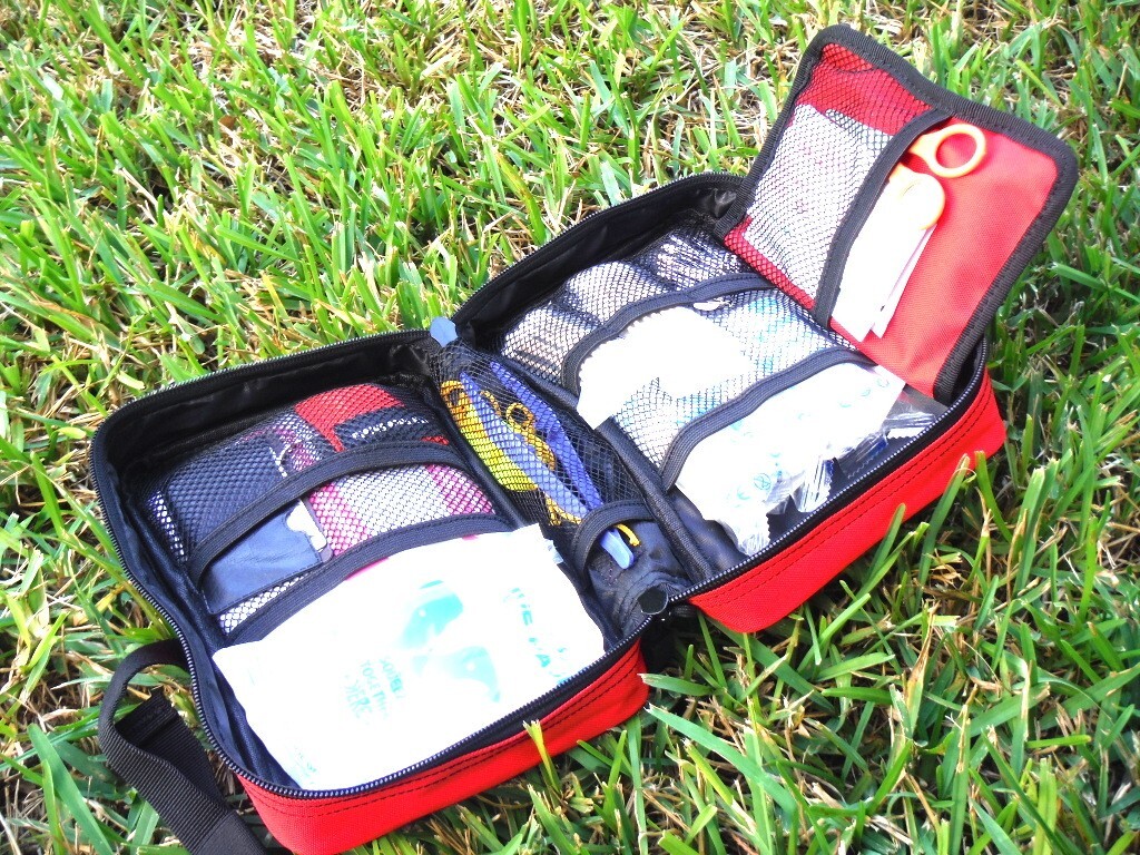 170 Pcs First Aid Kits For Survival Emergency Trauma Travel Home Office IFAK Red
