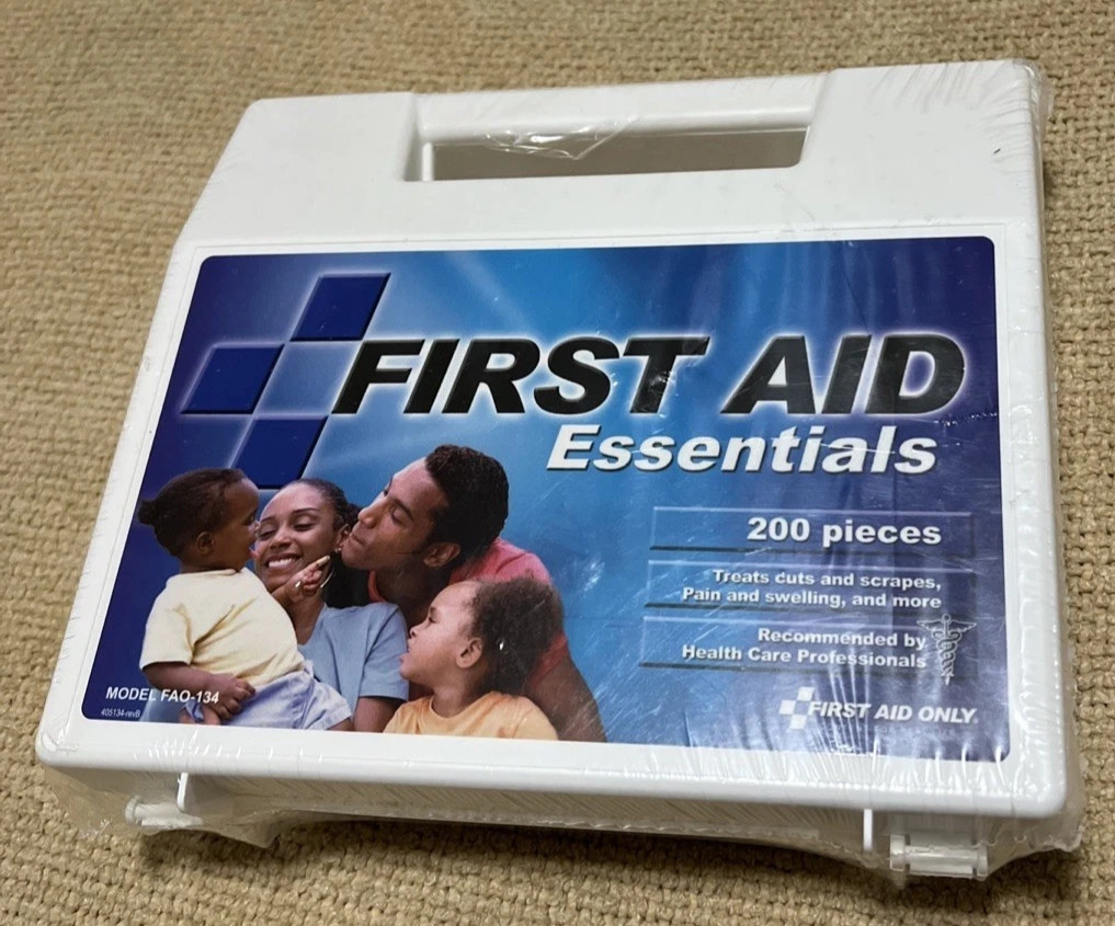 First Aid Essentials 200 Piece First Aid Kit FAO-134 FAO-134PAC New Sealed Emerg