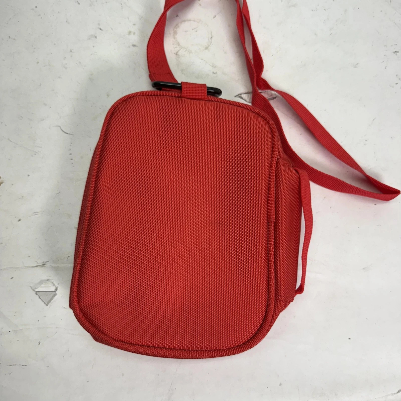 JAYOUR LIFEGUARD FIRST AID MEDICAL BAG RED CROSS SHOULDER PACK SWIM RESCUE KIT