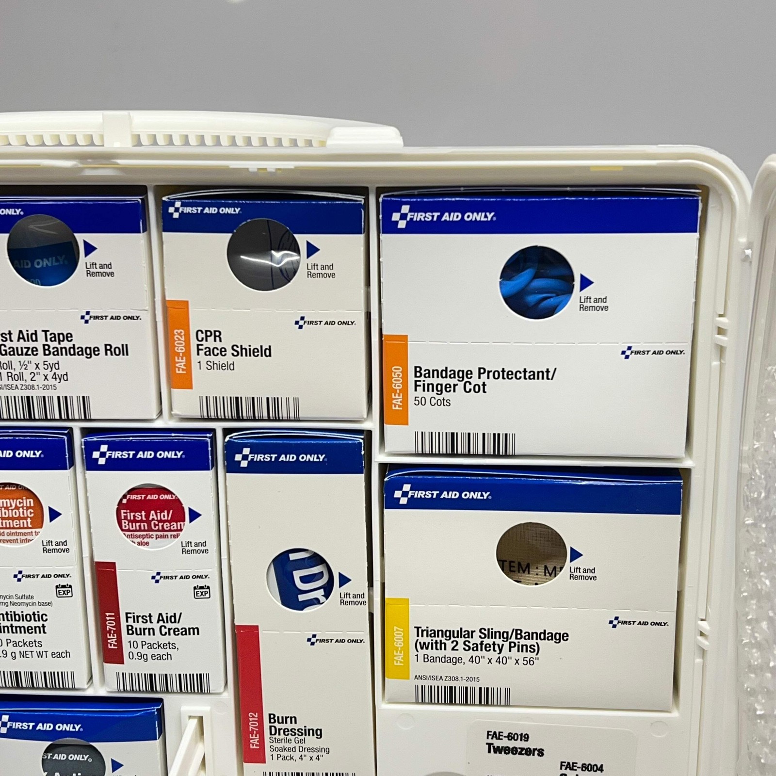 FC SAFETY First Aid Cabinet Smart Compliance Food & Meds 90659-021 BB 03/27