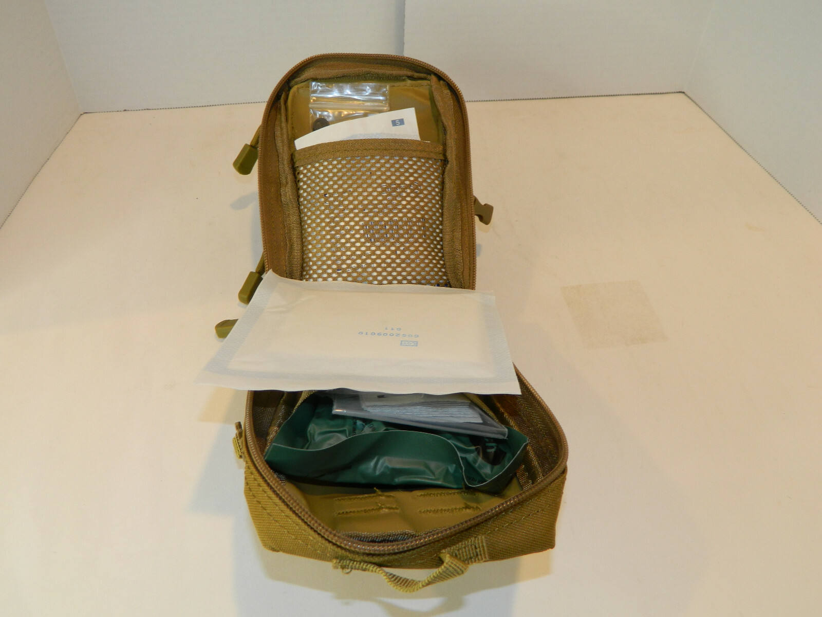 Compact Tactical First Aid Bag Tactical Molle Pouch with 3 Pockets