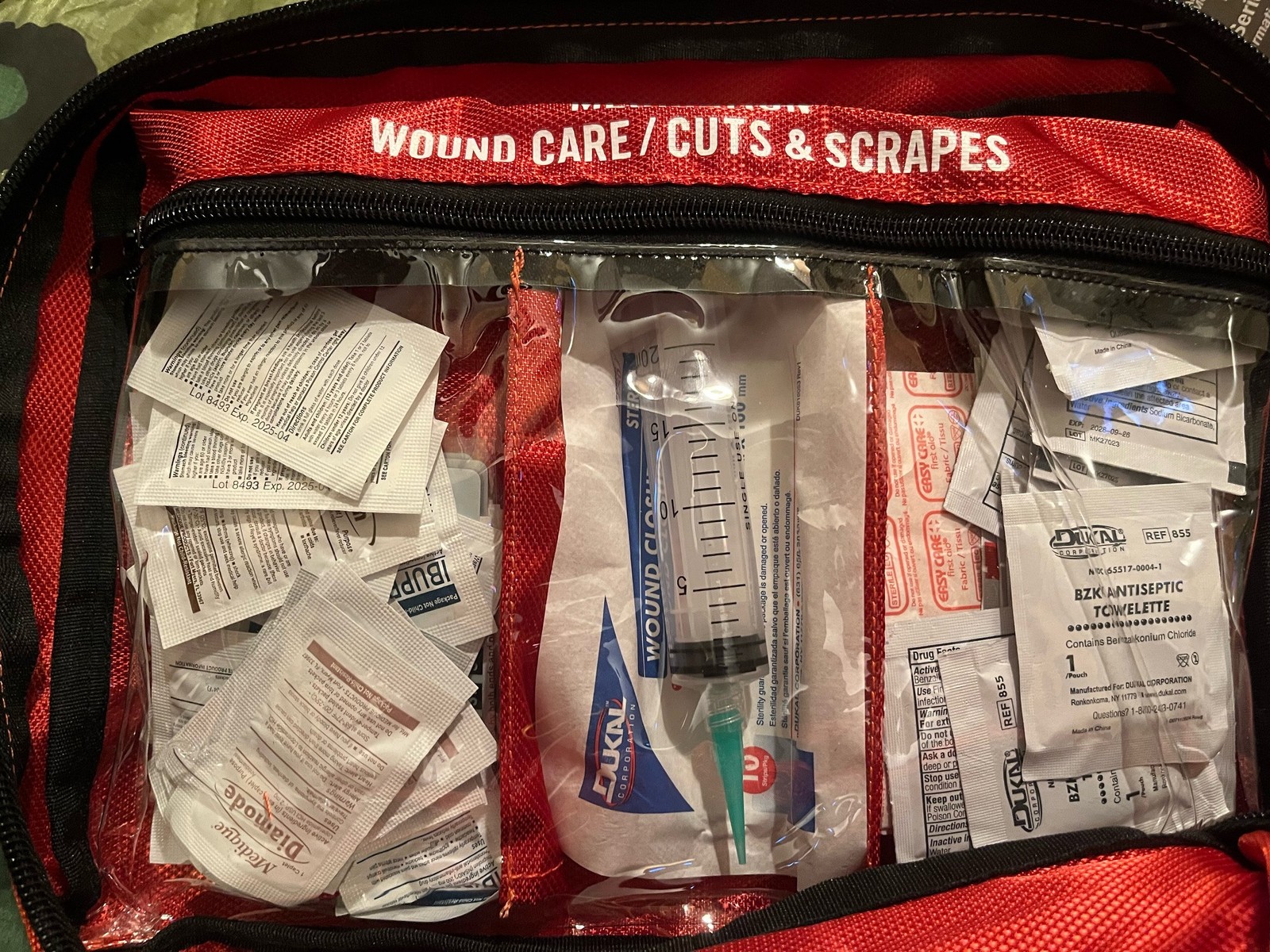 Adventure Medical Kit Sportsman 400 First Aid Kit "Grizzly"