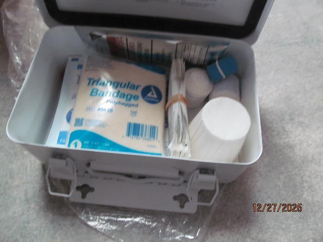 Lot of 9 Ability One 49CL05 10 person First Aid Kits in Metal box w wall hanger