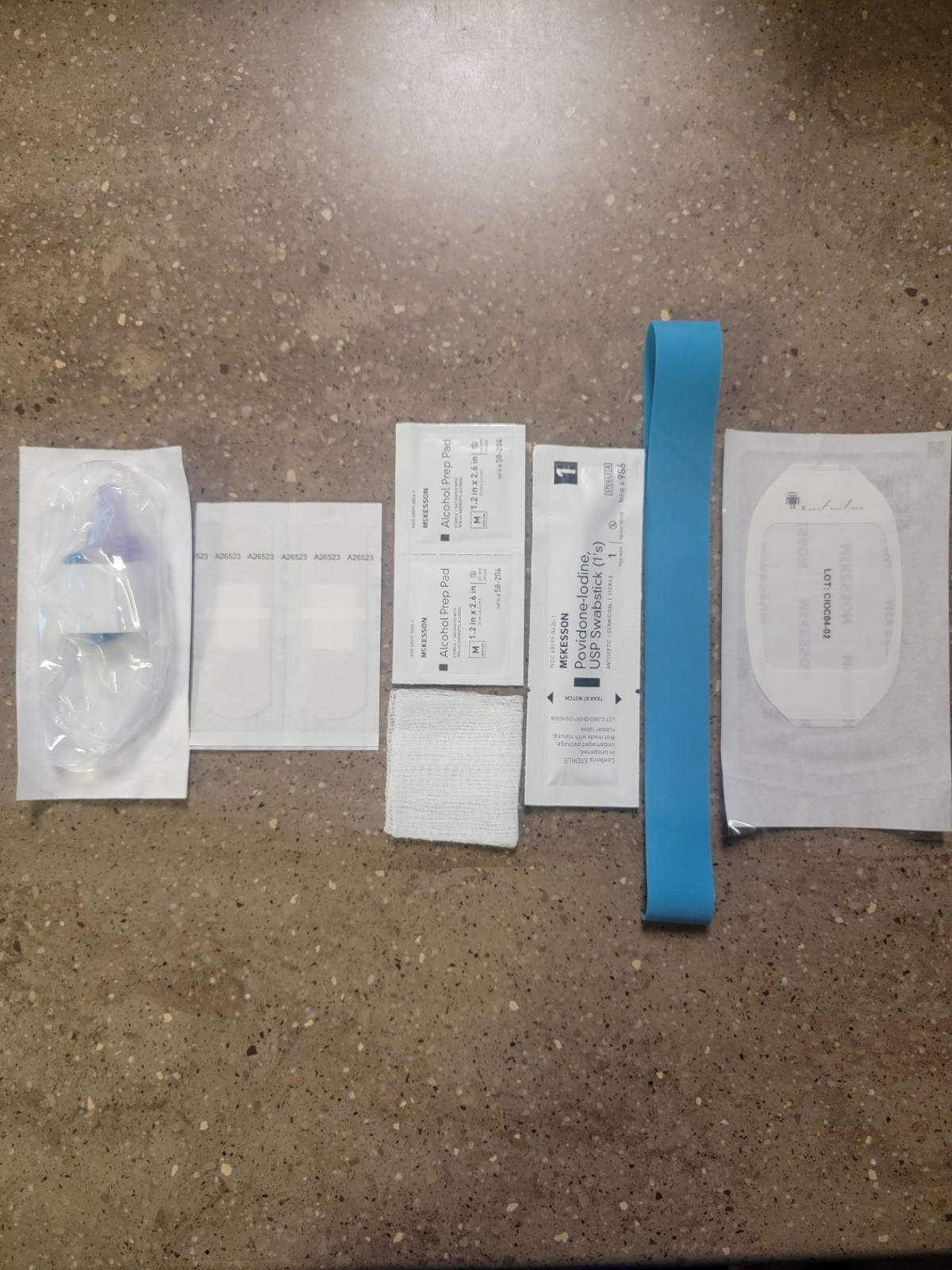 IV start kit – Emergency and Trauma Bags – First Aid – Preppers – Medical