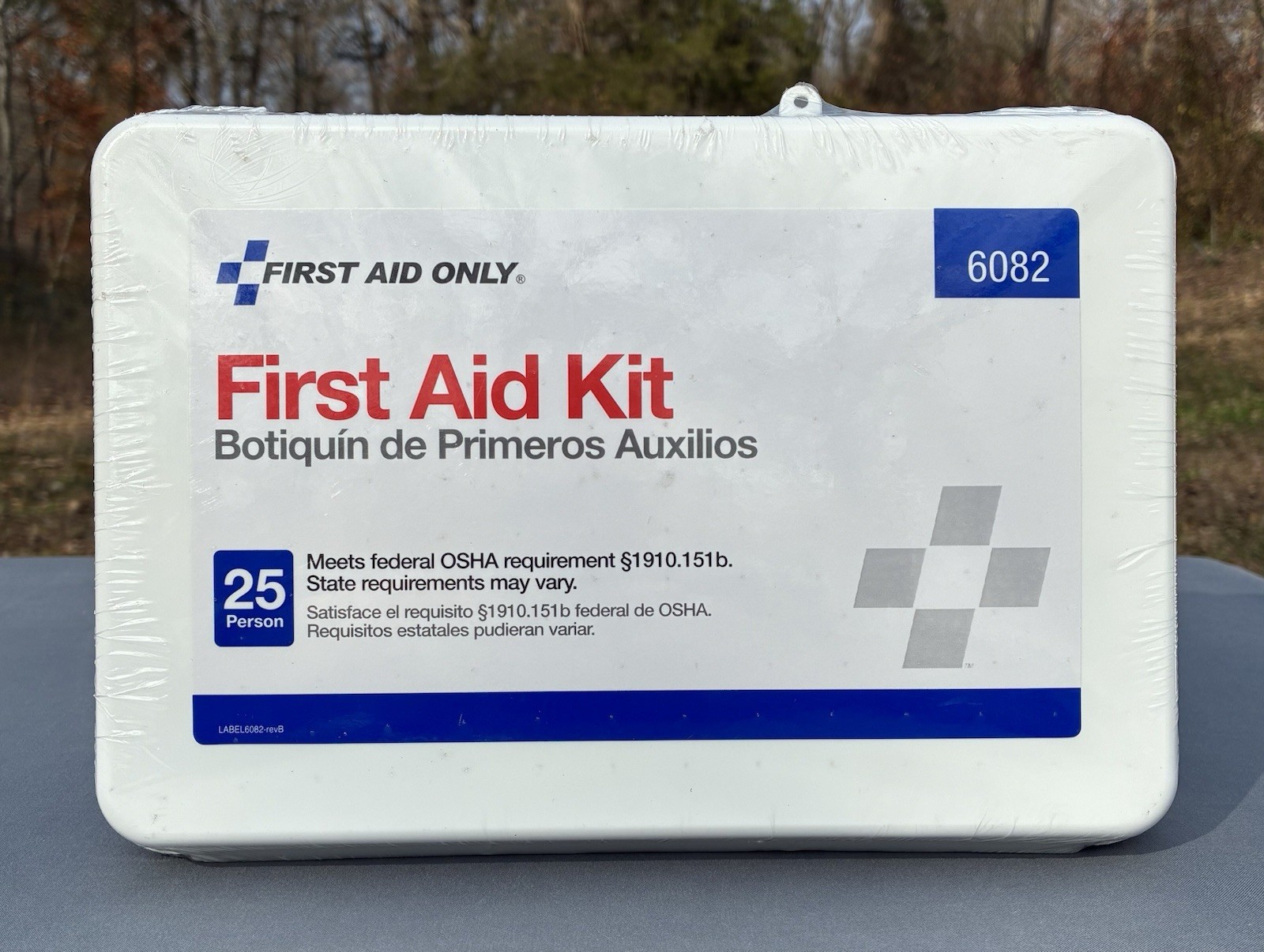 First Aid Only 25 Person Kit OSHA 95 Pieces Weatherproof Plastic Case New 6082