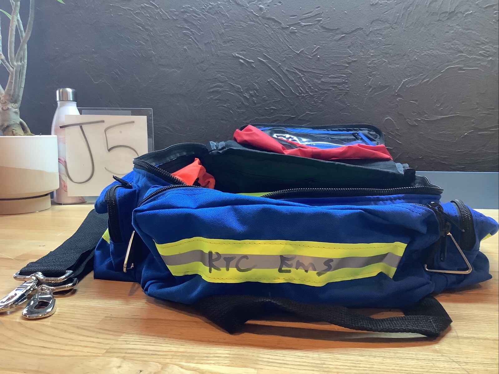Pediatric ALS Bag 20 In L,18 In W & 11 In T. Royal Blue.