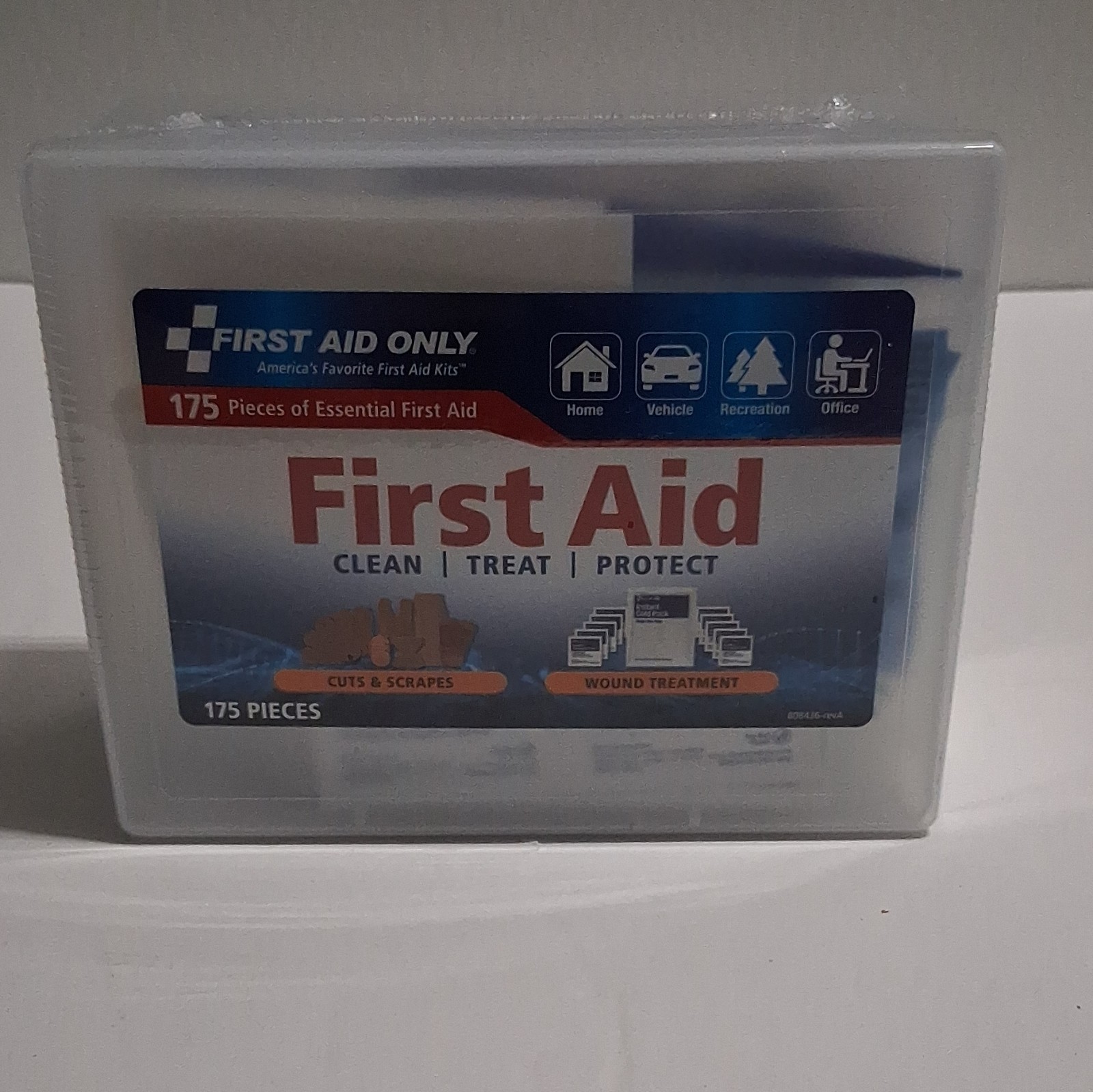 First Aid Only 175-Piece Portable Kit 59695 Exp 2030-02-24 Wound Treatment